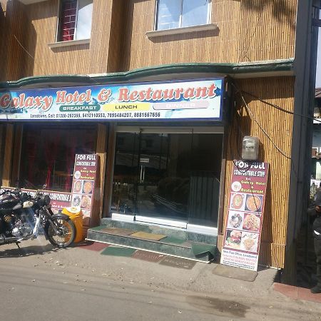 Galaxy Hotel & Restaurant Lansdowne Esterno foto